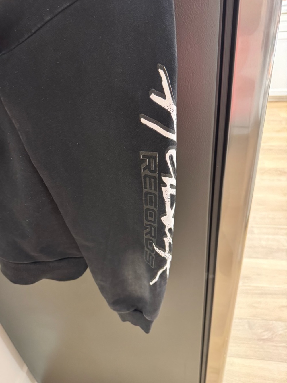 Hellstar Records Tour flame-print hoodie in faded black. - Picture 7 of 9